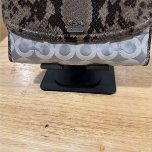 Coach Python Graphic Wallet(OP ART SIGNATURE)